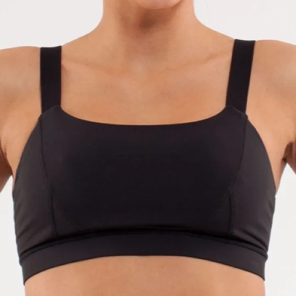 Lululemon adjust me bra - Picture 1 of 5